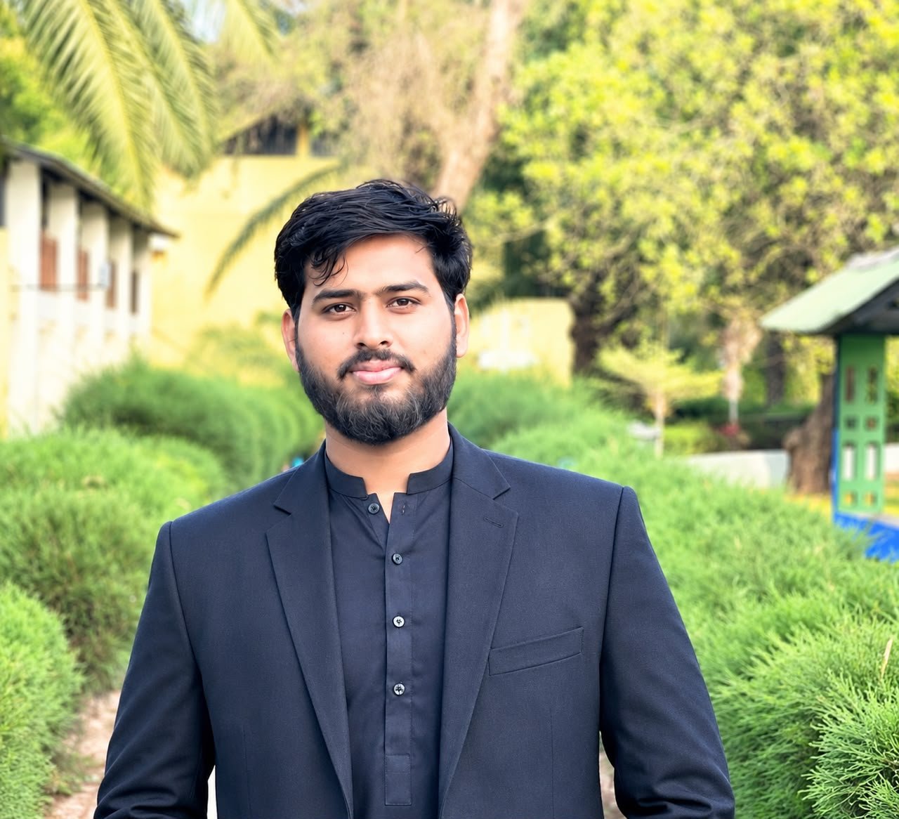 Ahtsham Moosa - Country Manager